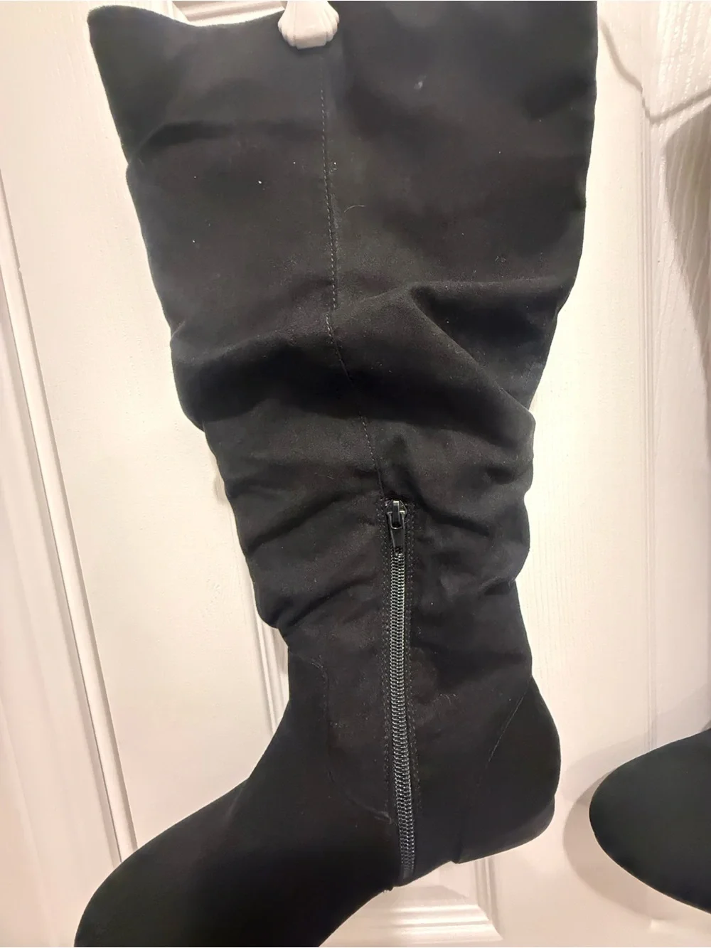 Tall Slouch Black Women's Knee-High Boots - Sleek Suede-Look Design 8